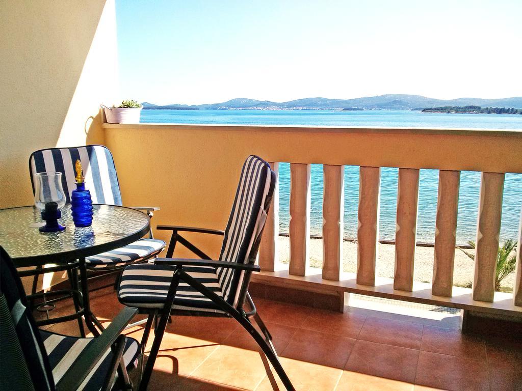 Beach Apartment Sveti Filip I Jakov - Turanj Luaran gambar